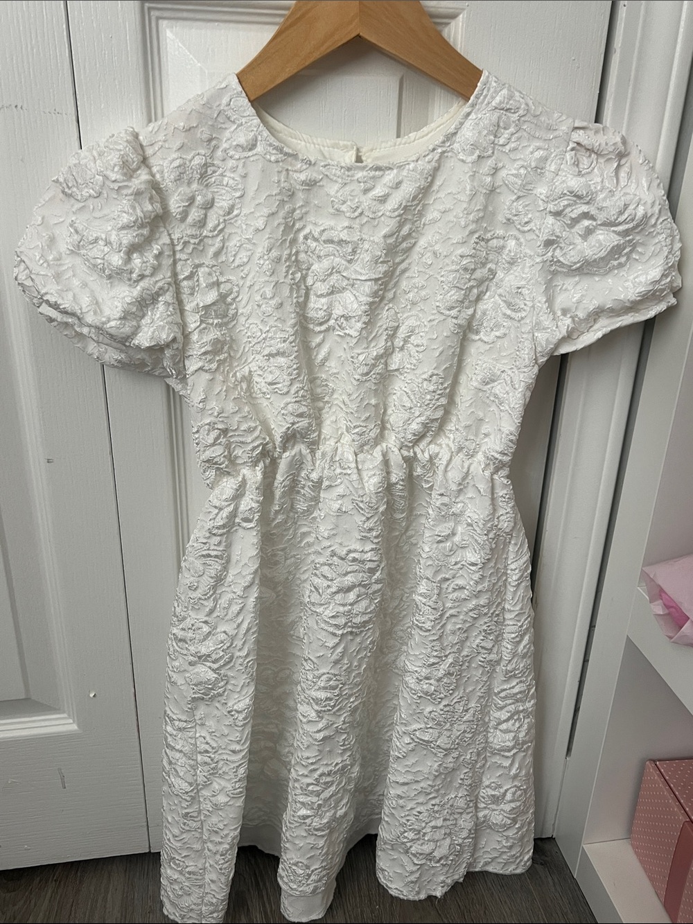 Classic White Textured Puff-Sleeve Kids Dress